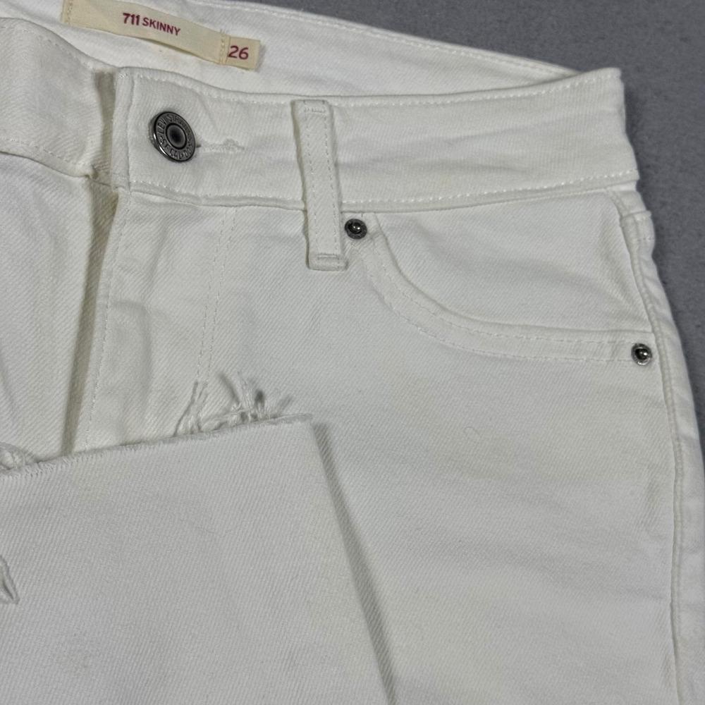 Levis 711 Skinny Jeans White Distressed Raw Hem Womens 26